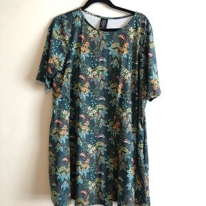Floral swing tunic with pockets